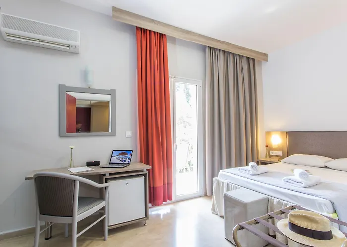 Silver Bay Corfu 3*