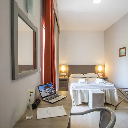 Silver Bay Corfu فندق