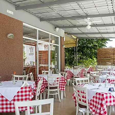Hotell Silver Bay Corfu Kontokali