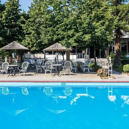 Silver Bay Corfu Kontokali