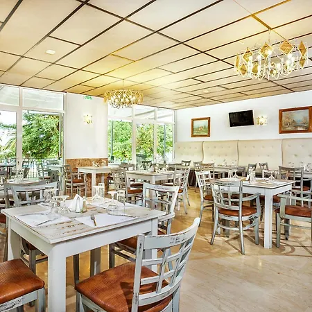 Szálloda Silver Bay Corfu 3*